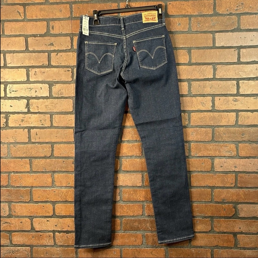 Levi’s Women’s Size 6 Mid Rise Skinny Jeans New 29x30